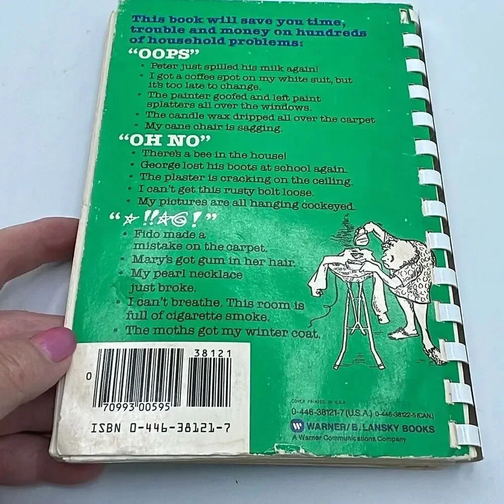 Mary Ellen’s Best of Helpful Hints” book spiral bound.